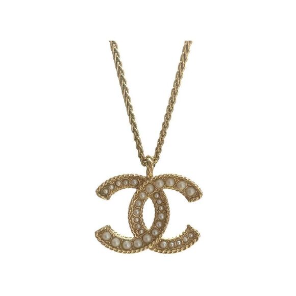 CHANEL CC Gold Pearl Pendant Necklace, Authentic - Picture 2 of 9